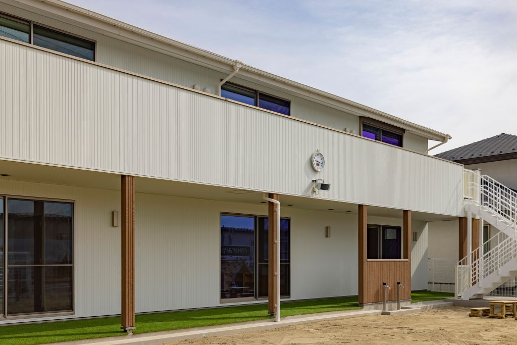 CNK_220320_0128_外景_テラス