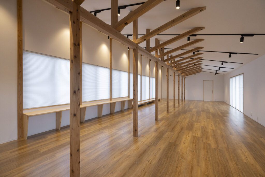 H_P0607_ポプラ福祉会_1092_作業室_240911