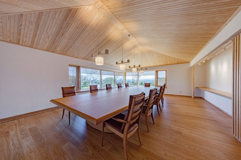 P1011_210828_1902_レセプション室